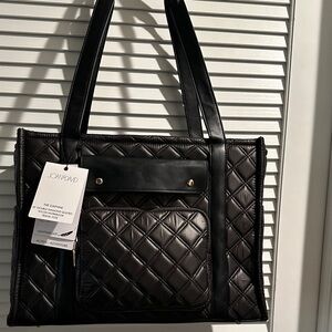 NWT Joan & David The Daphne 18” Double Diamond Nylon Workbook Travel Tote.